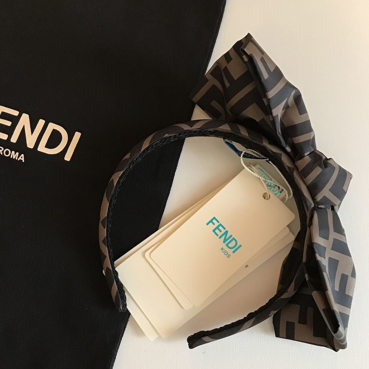 グッチ　FENDI モンクレール　キッズ