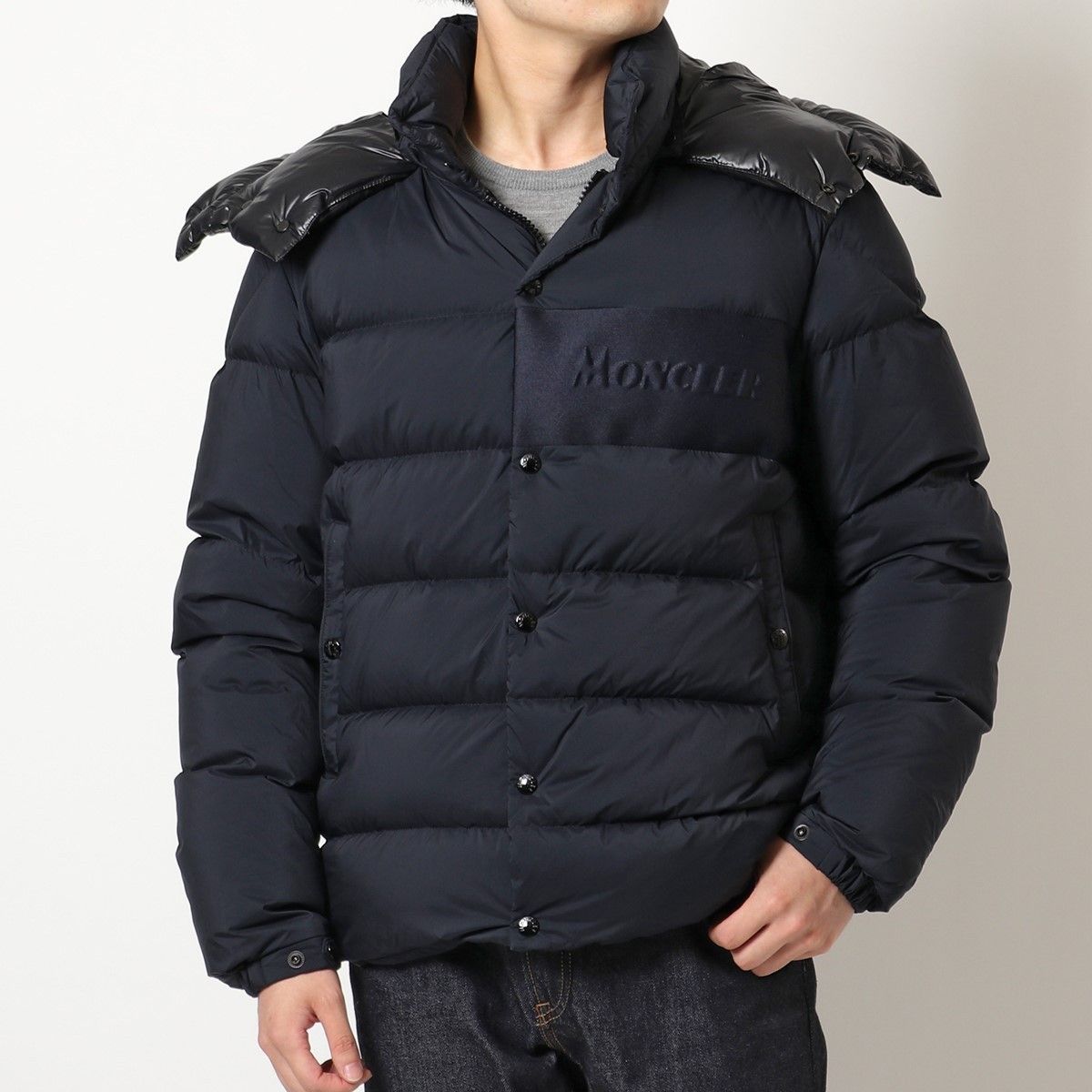 2022年最新版】MONCLER(モンクレール)のダウンジャケットで押さえて 2022年最新版】MONCLER(モンクレール)のダウンジャケットで押さえて