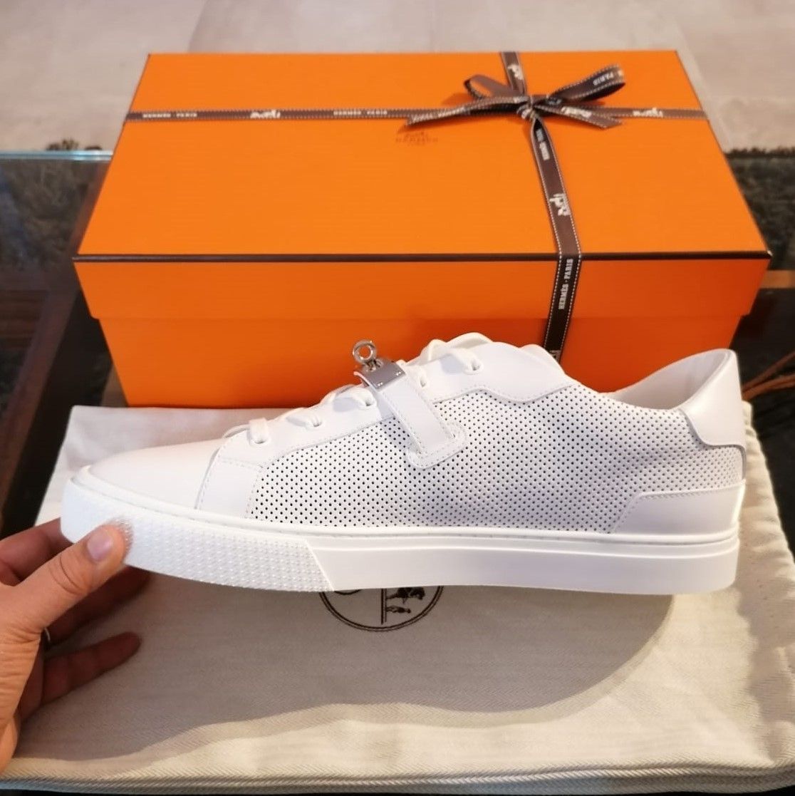 2022年最新版】HERMES(エルメス)のスニーカーをモデル別に徹底解説 2022年最新版】HERMES(エルメス)のスニーカーをモデル別に徹底解説