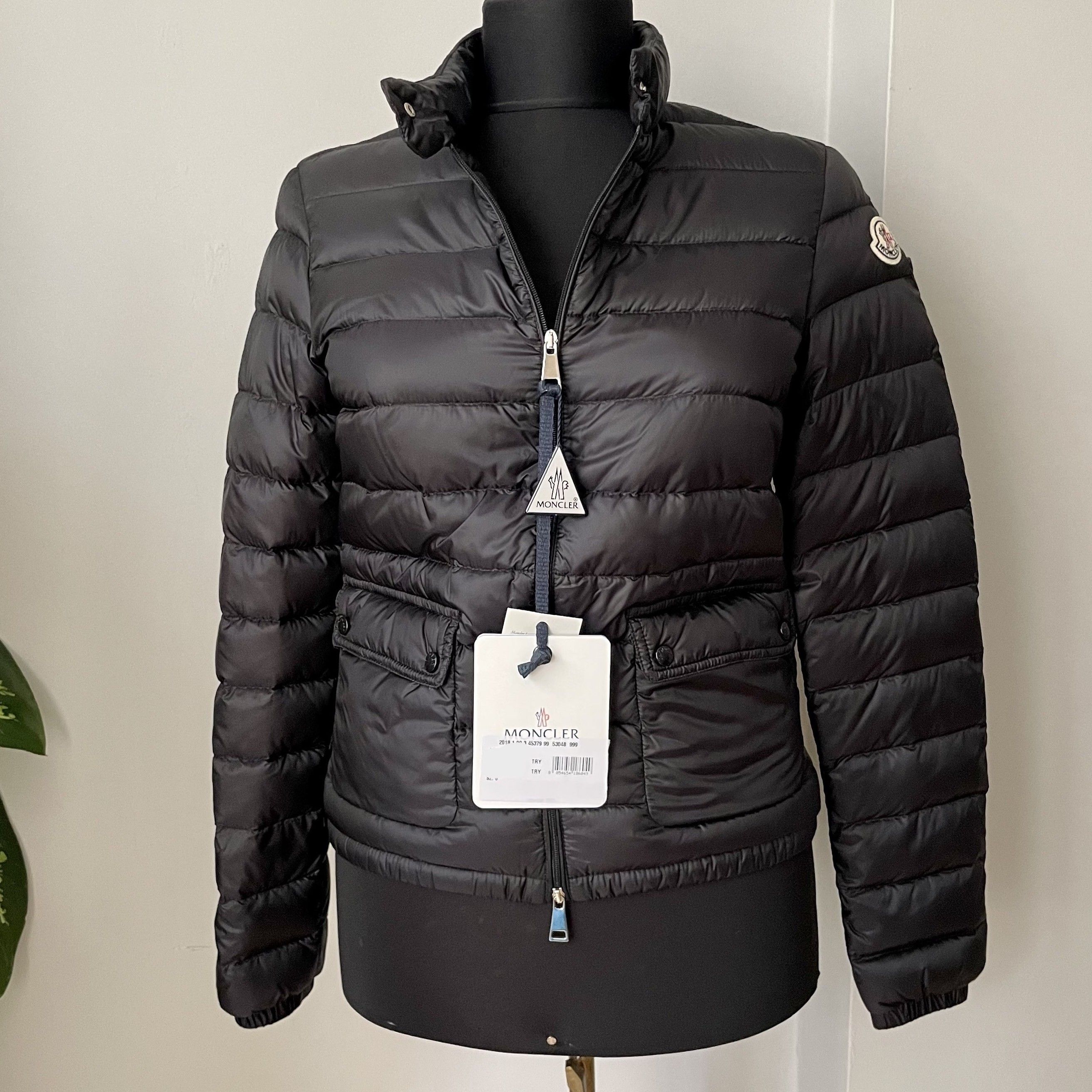 MONCLER(モンクレール)のアウトレットアイテムをチェック!【BUYMA】