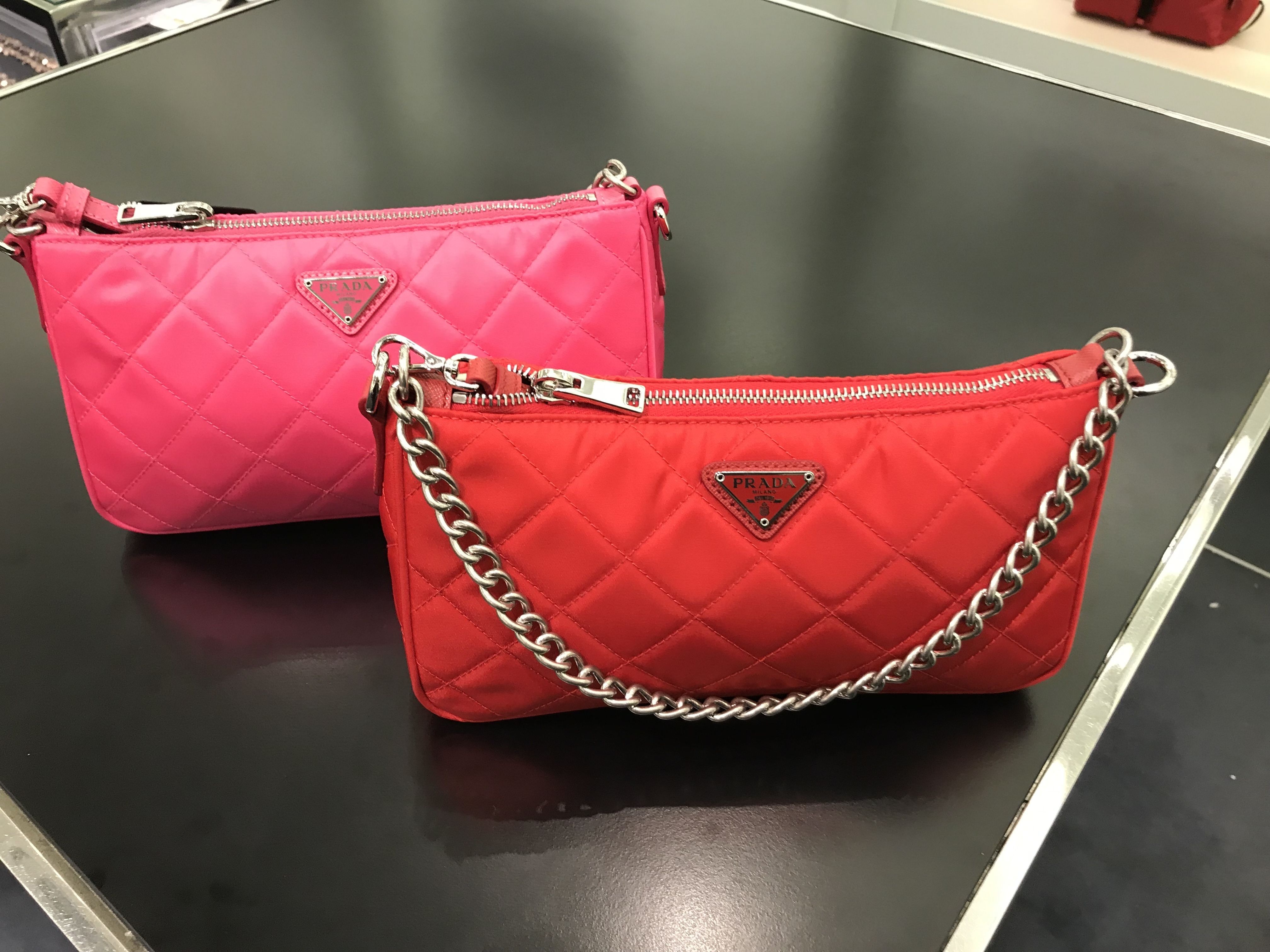 国内発送♪PRADA おしゃれなショルダーバッグ♪2色BT1026 (PRADA