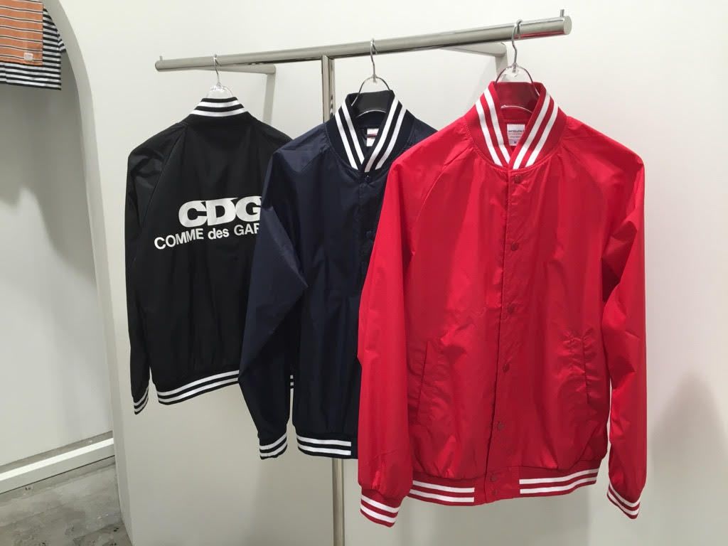 大人気◇完売続出!! コムデギャルソン スタジャン◇黒 (COMME des 毎日出荷送料無料 コムデギャルソン スタジャン ナイロンジャケット