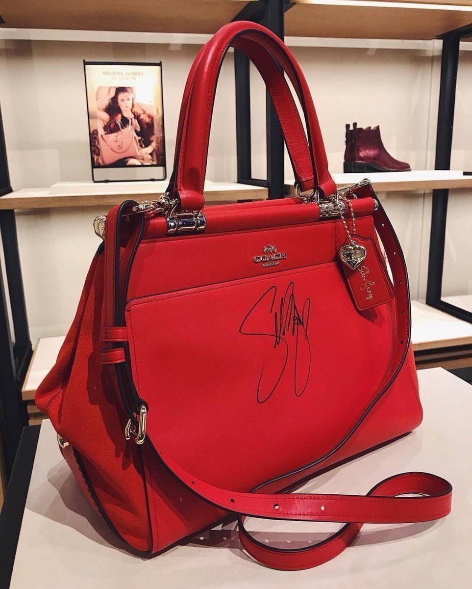 セレーナ・ゴメスxCOACH】サイン入り○日本で10点限定!激レア (Coach
