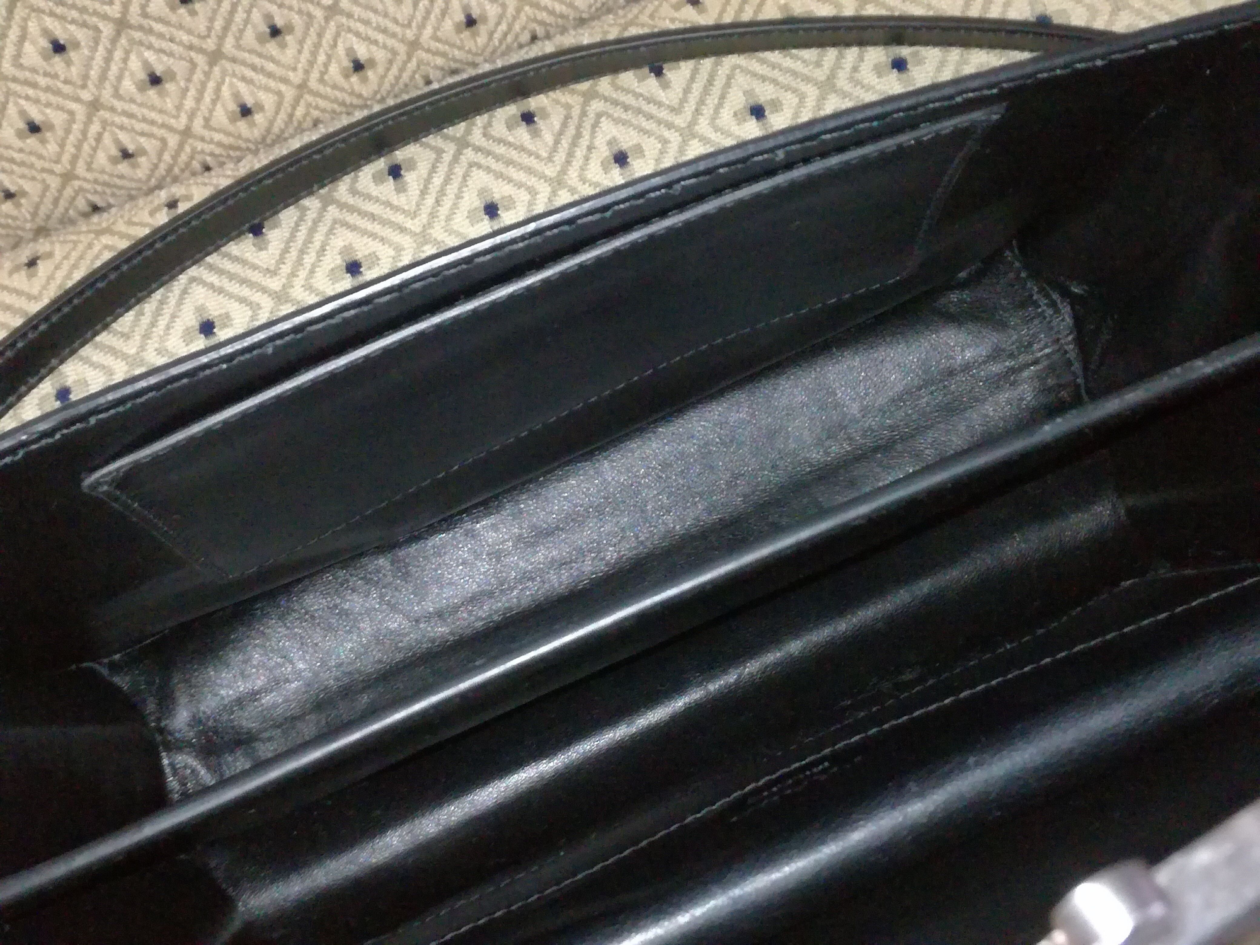 PRADAステッチ♪ショルダーバッグ2way♪カーフレザー PRADAステッチ♪ショルダーバッグ2way♪カーフレザー (PRADA