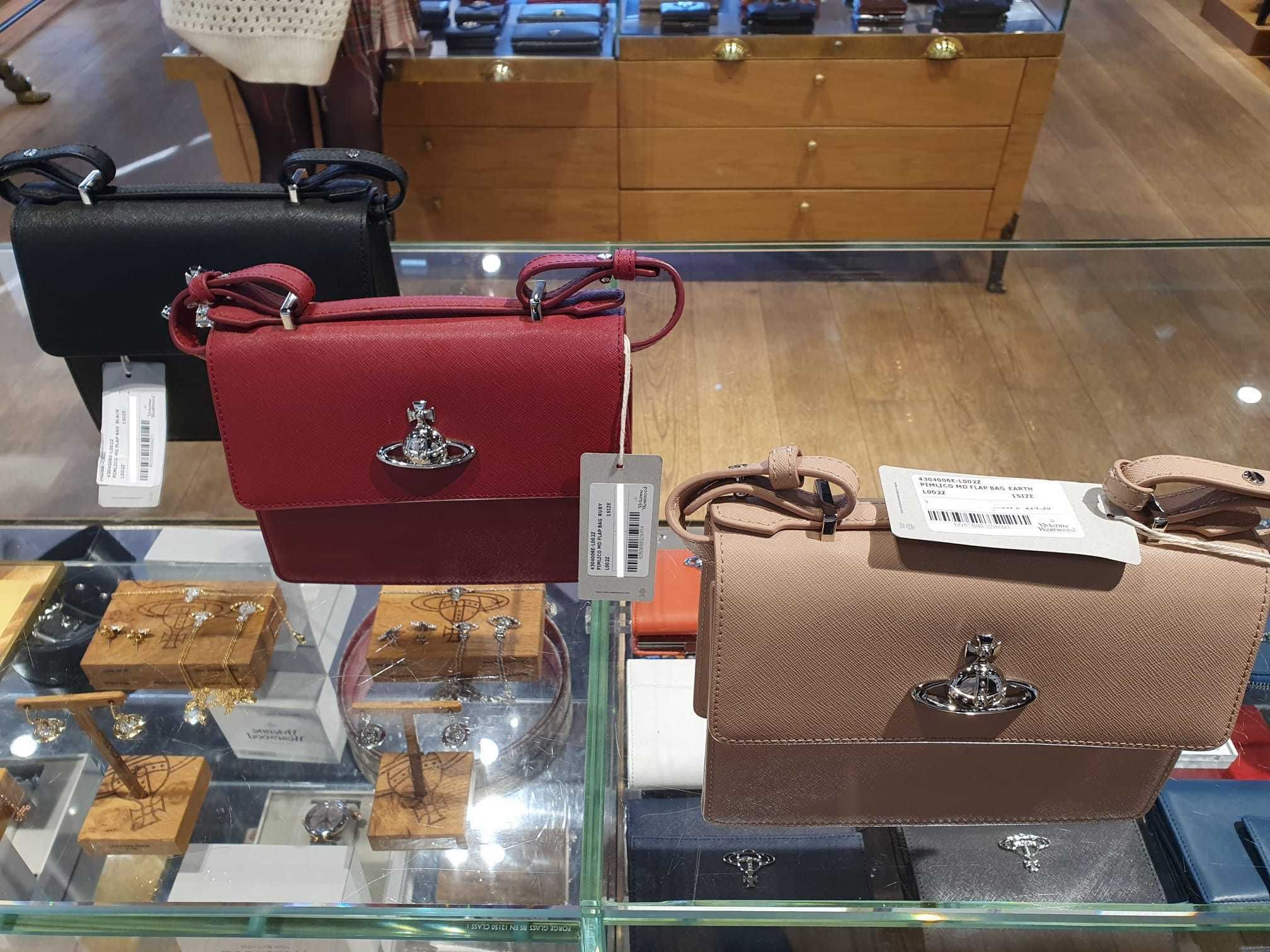 ◇VivienneWestwood◇オーブxレザー♪大人気PIMLICOショルダー