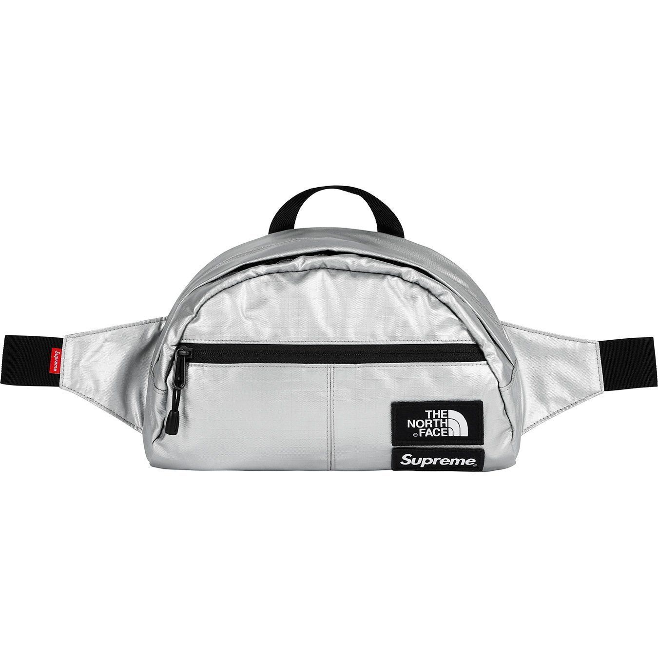 入手困難！Supreme × THE NORTH FACE から Leather Roo II
