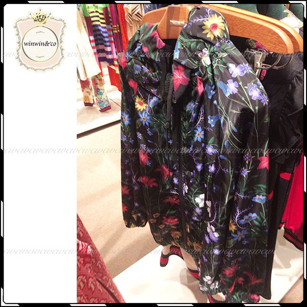 SALE【国内発送】GUCCI◆大人気!キュートな花柄パーカー SALE【国内発送】GUCCI◆大人気!キュートな花柄パーカー