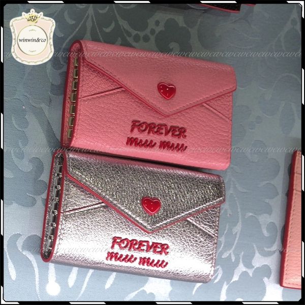 国内発送】MiuMiu◇かわいすぎるレター型♪キーケース (MiuMiu/キー 低価限定品 ほぼ新品 miumiu♡ ラブレターカードキーケース 名刺入れ/定期入れ