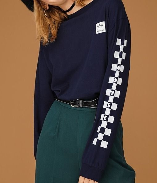 MOUSSYの長袖Tシャツ（ミッキー ネイビー） (Disney/Tシャツ