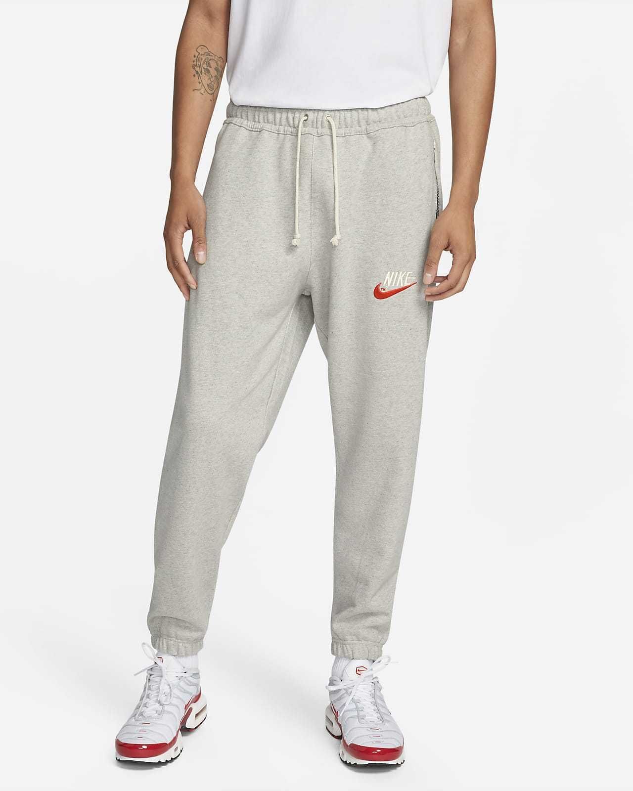 海外限定・NIKE NSW ロゴフーディ&ジョガーパンツ セット UNISEX (Nike 海外限定・NIKE NSW ロゴフーディ&ジョガーパンツ セット UNISEX (Nike