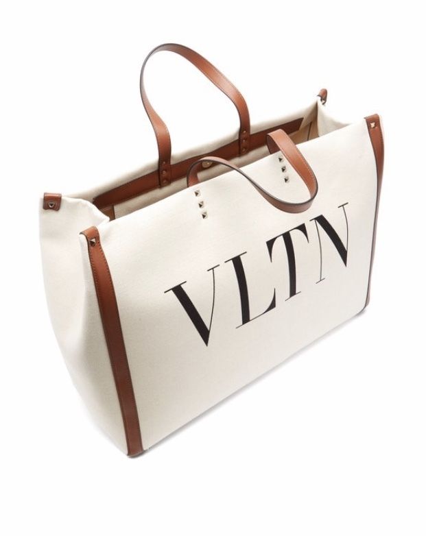ファッション ☆VALENTINO☆NEW♪関税込♪VLTN トートバッグ キャンバス トートバッグ ☆VALENTINO☆NEW♪関税込♪VLTN キャンバス トートバッグ (VALENTINO