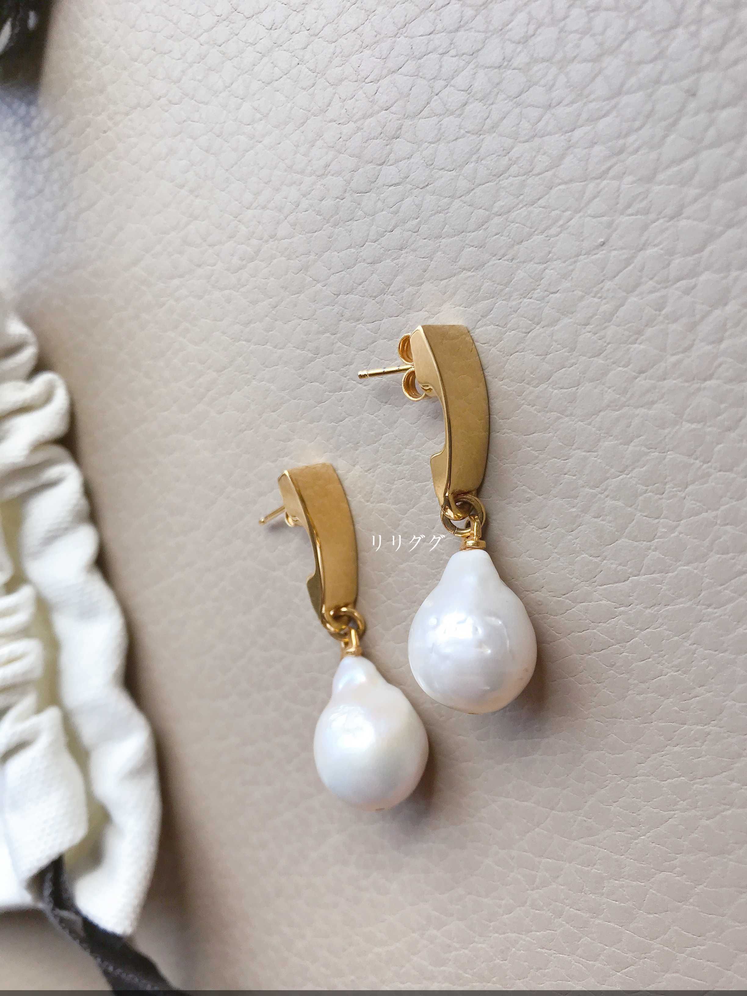 セリーヌ)天然パール真珠ピアス (CELINE/ピアス) 41370252【BUYMA】