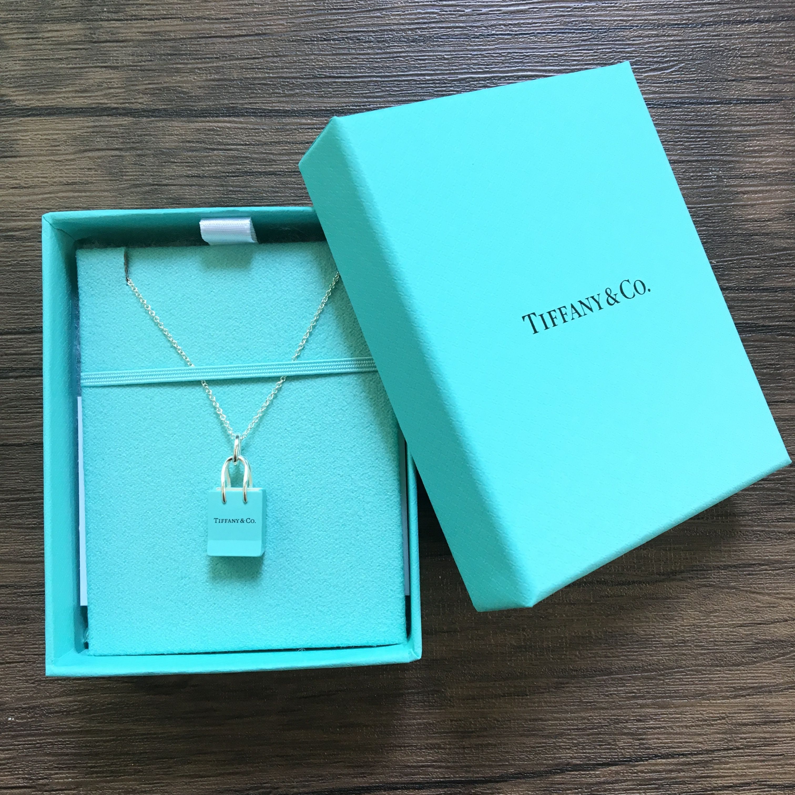 TIFFANY ティファニー　ペンダント