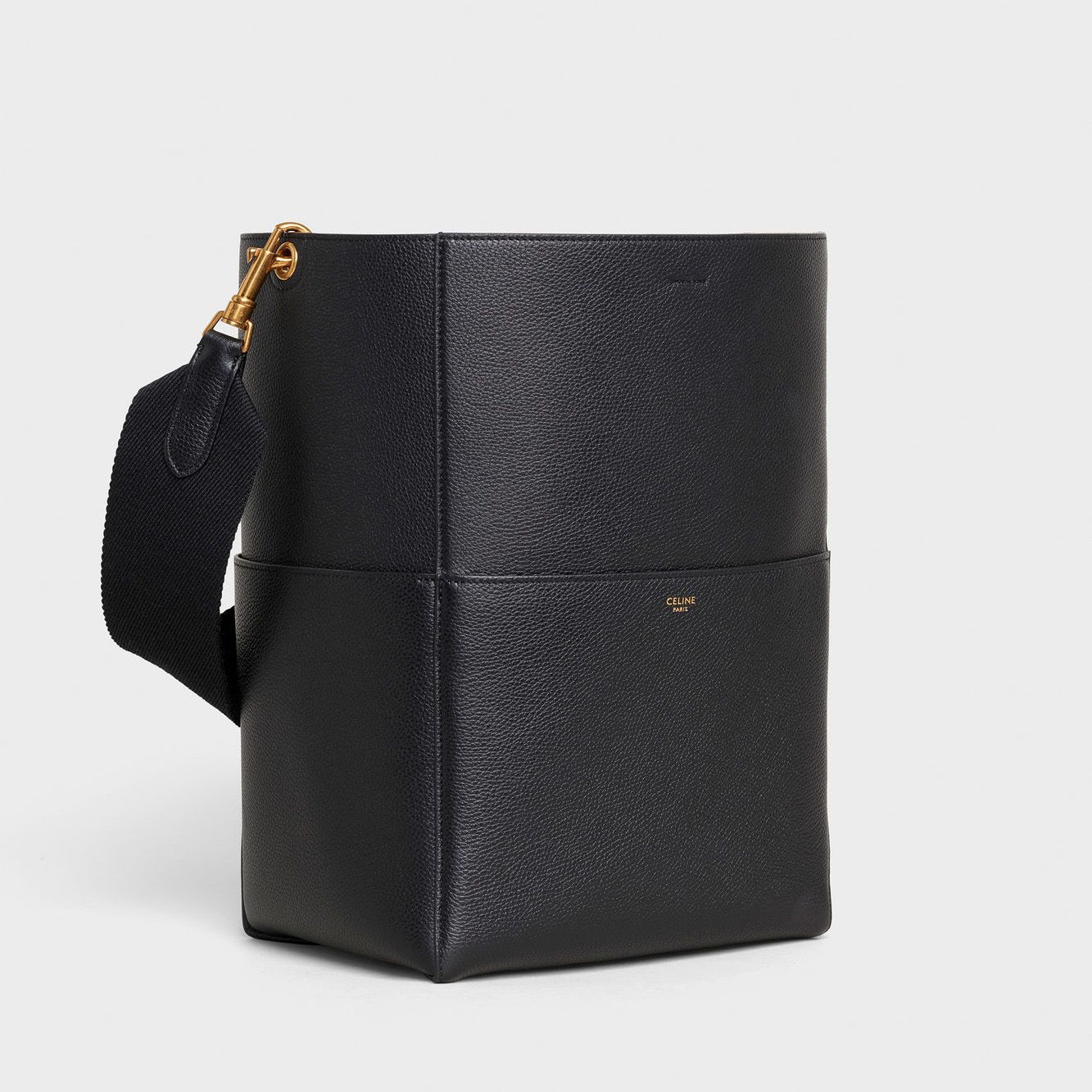 大人気!】セリーヌ バケツ型バッグ Seau Sangle Bag (CELINE