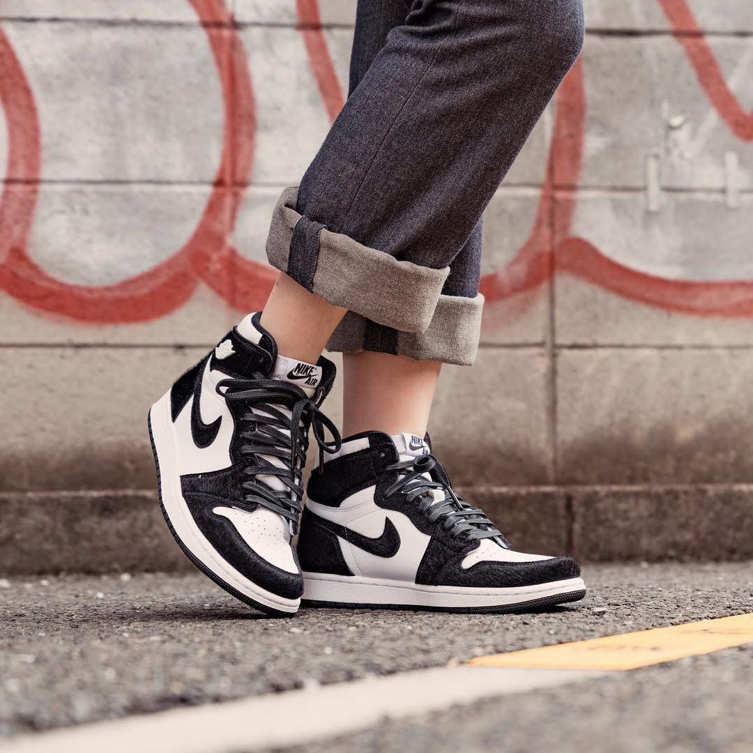 込 NIKE AIR JORDAN 1 RETRO HIGH OG箱黒タグその他付属品商品状態