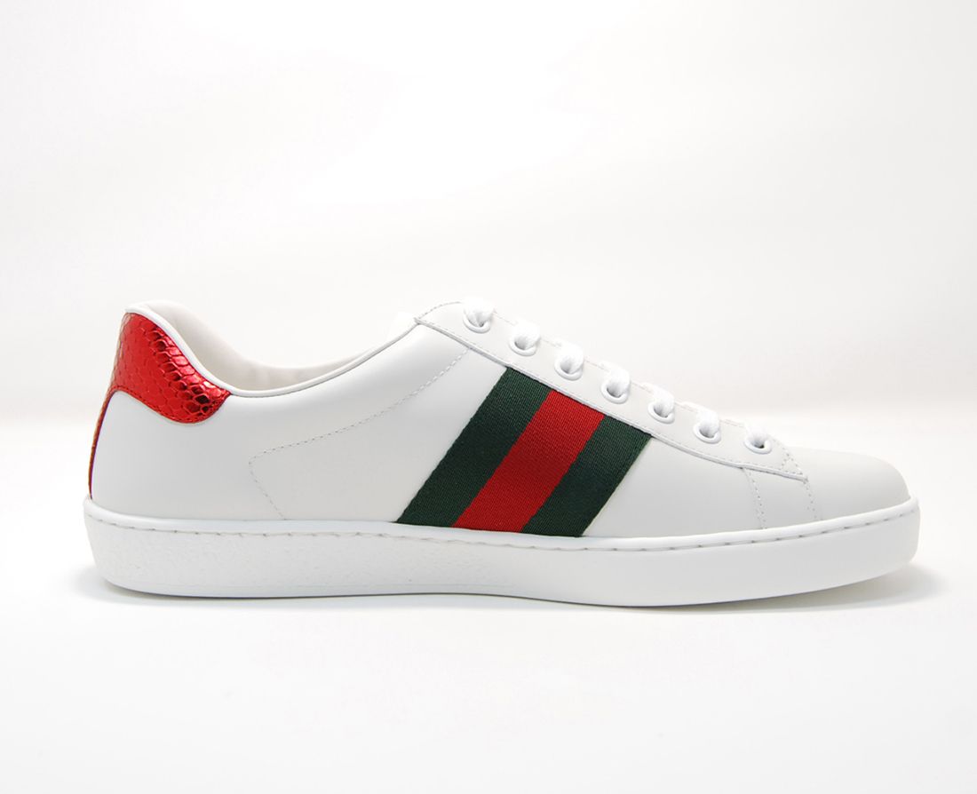 GUCCI エンブロイダリー付き スニーカー ACE BEE SNEAKERS (GUCCI 【再入荷!】 エース グリッター エンブロイダリー スニーカー GUCCI スニーカー