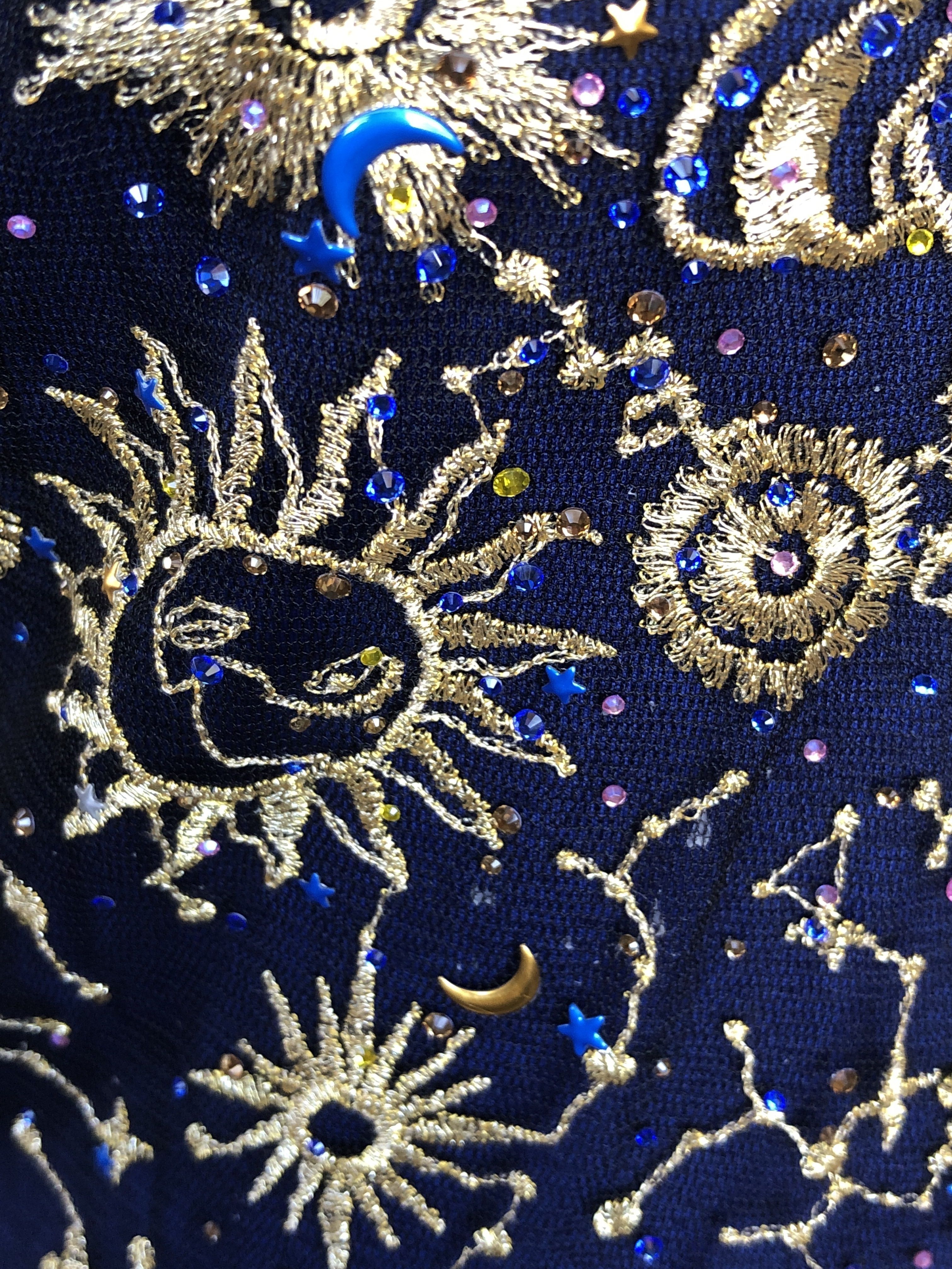 TADASHI SHOJI◇天体刺繍ゴールド◇ネイビーチュールドレスV開き TADASHI SHOJI◇天体刺繍ゴールド◇ネイビーチュールドレスV開き