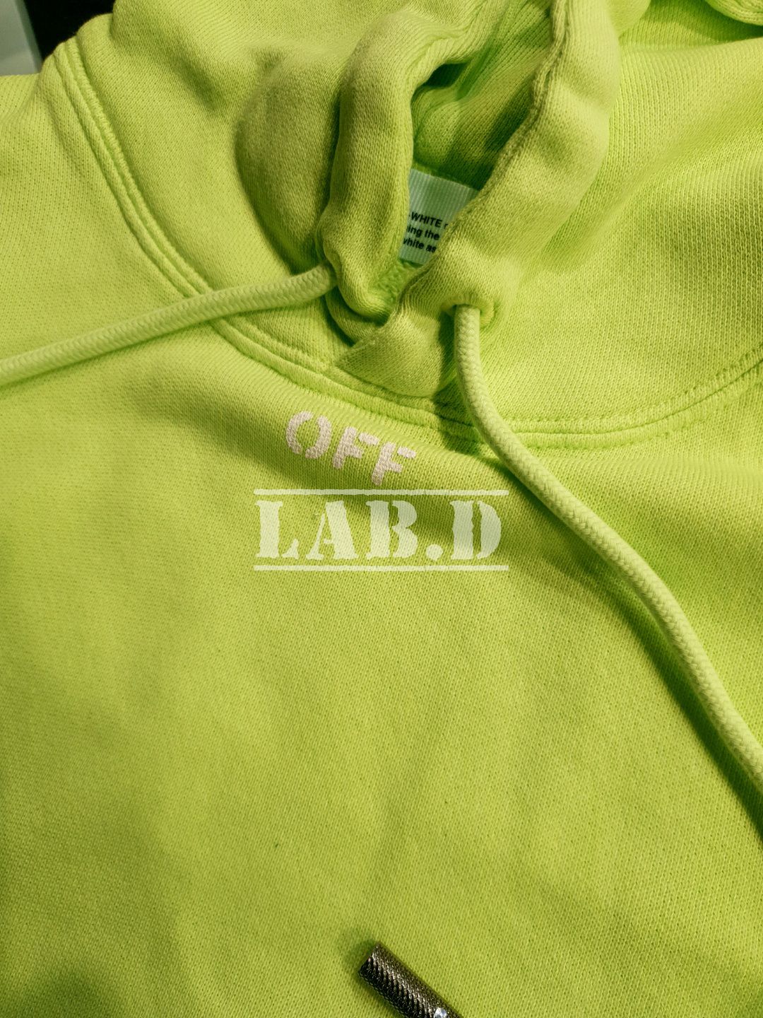 【ラッピング無料】 ★関税込★Off-White★OWアローロゴダブルスリーブフード★ パーカー・フーディ OFF-WHITE // DIAG ARROWS HOODIE アロー フーディ 蛍光 黄色 (Off