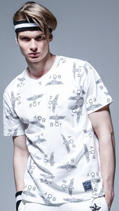 BOY LONDON(ボーイロンドン)特価STOCK SALES BOY LONDON(ボーイロンドン)☆stock sales特価ロゴパーカー