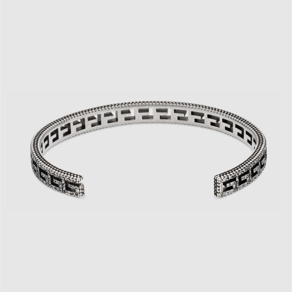 GUCCI★Silver bracelet with Square G ★スクエアGブレスレット GUCCI★Silver bracelet with Square G ★スクエアGブレスレット