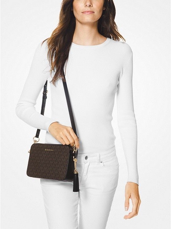 Michael Kors】Ginny ミディアム カメラバッグ - MKロゴ