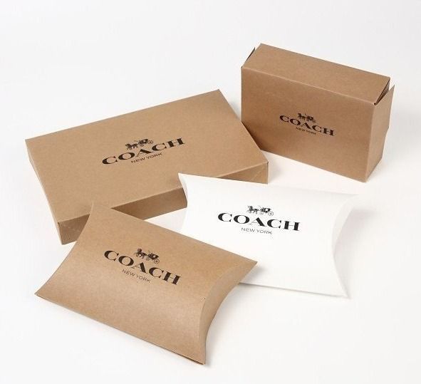 ヤマト発送☆COACH☆ ミニ 折り財布 F41302 日本札OK♪ 小銭OK ヤマト発送☆COACH☆ ミニ 折り財布 F41302 日本札OK♪ 小銭OK