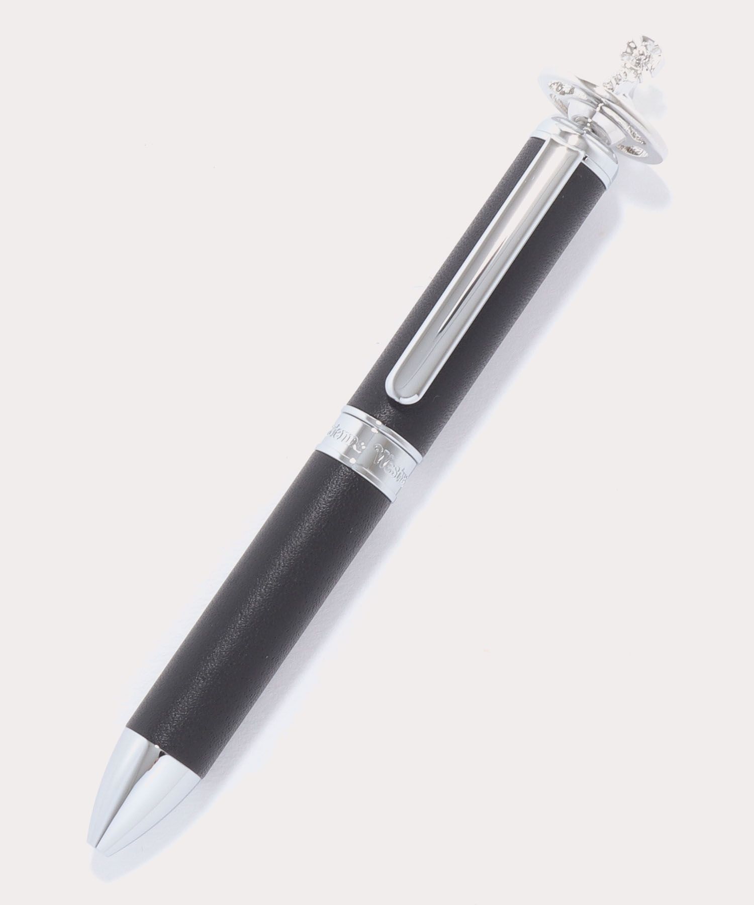 国内発】Vivienne Westwood ORB 革巻ボールペン ギフトにも 国内発】Vivienne Westwood ORB 革巻ボールペン ギフトにも