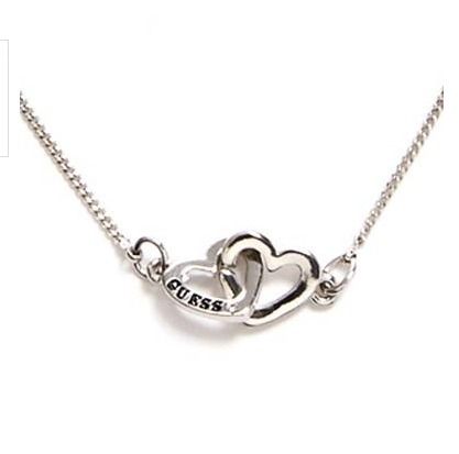 New Guess Tone Interlock Heart Necklace ハートネックレス Guess Tone Interlock Heart Necklace ロゴ ハートネックレス