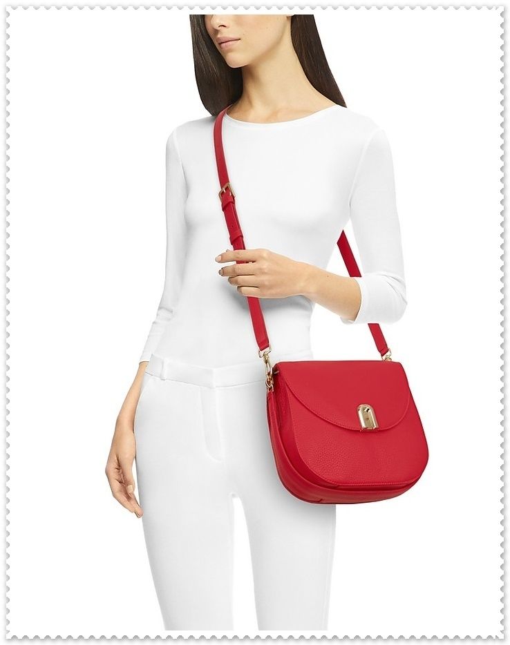 トレンド◇FURLA◇Sleek S クロスボディ バッグ 関税送料込み (FURLA トレンド◇FURLA◇Sleek S クロスボディ バッグ 関税送料込み (FURLA