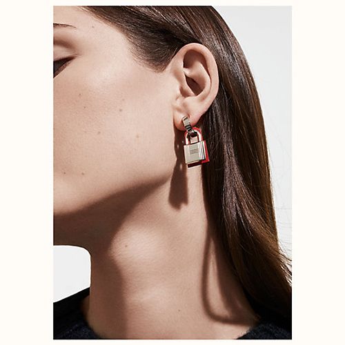 エルメス直営店☆Ohrringe O'Kelly☆ オーケリーピアス (HERMES/ピアス 売上高No.1の商品 オーケリーピアス エルメス ピアス(両耳用)