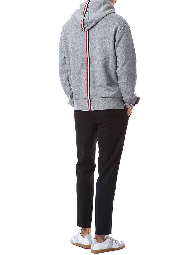 トムブラウン) ジップアップ パーカー MJT153A 03377 055 (THOM BROWNE トムブラウン) ジップアップ パーカー MJT153A 03377 055 (THOM BROWNE