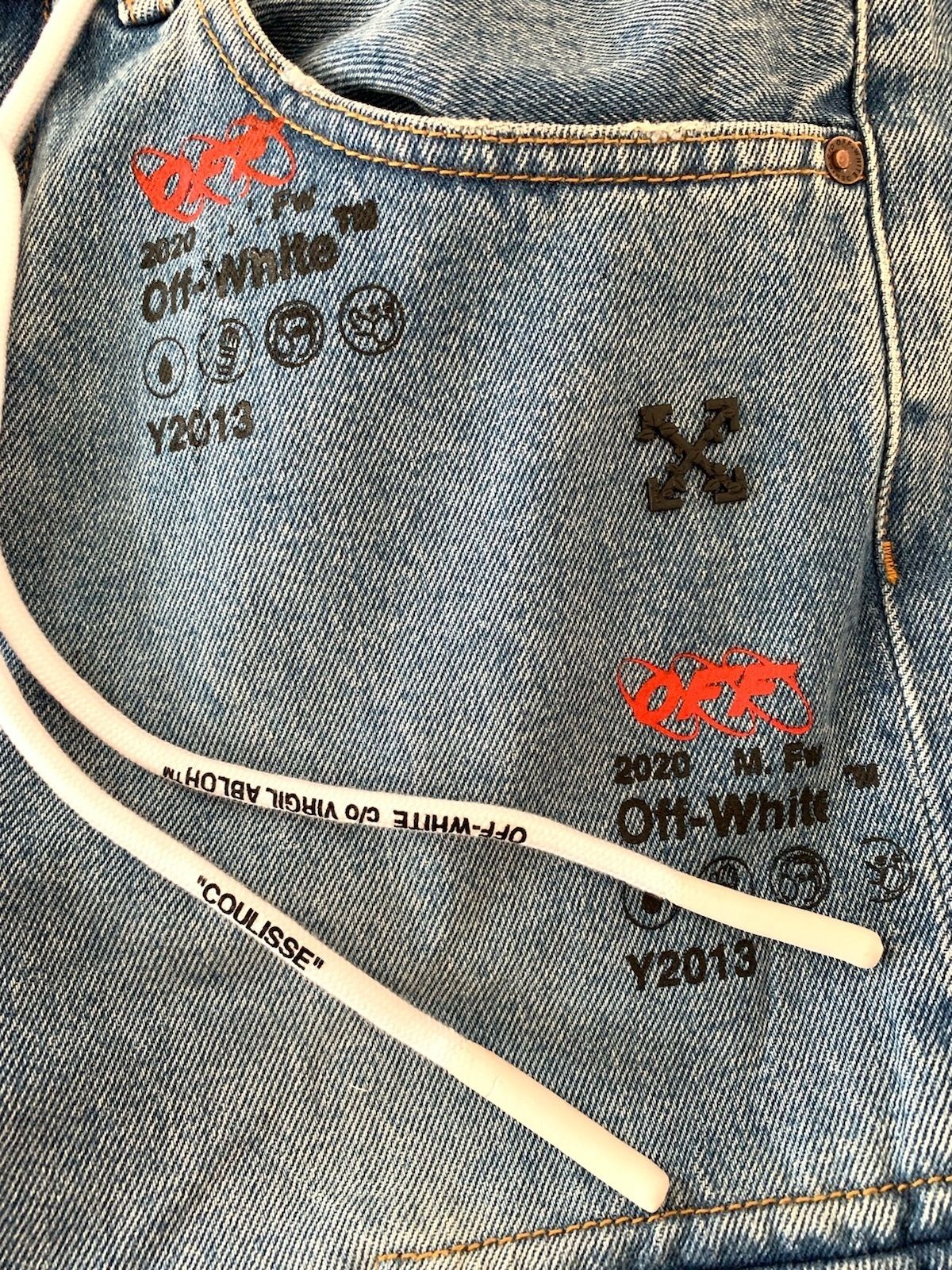 送料無料！OFF WHITE SLIM ASY METRIC BLENCH DENIM (Off-White/デニム ...