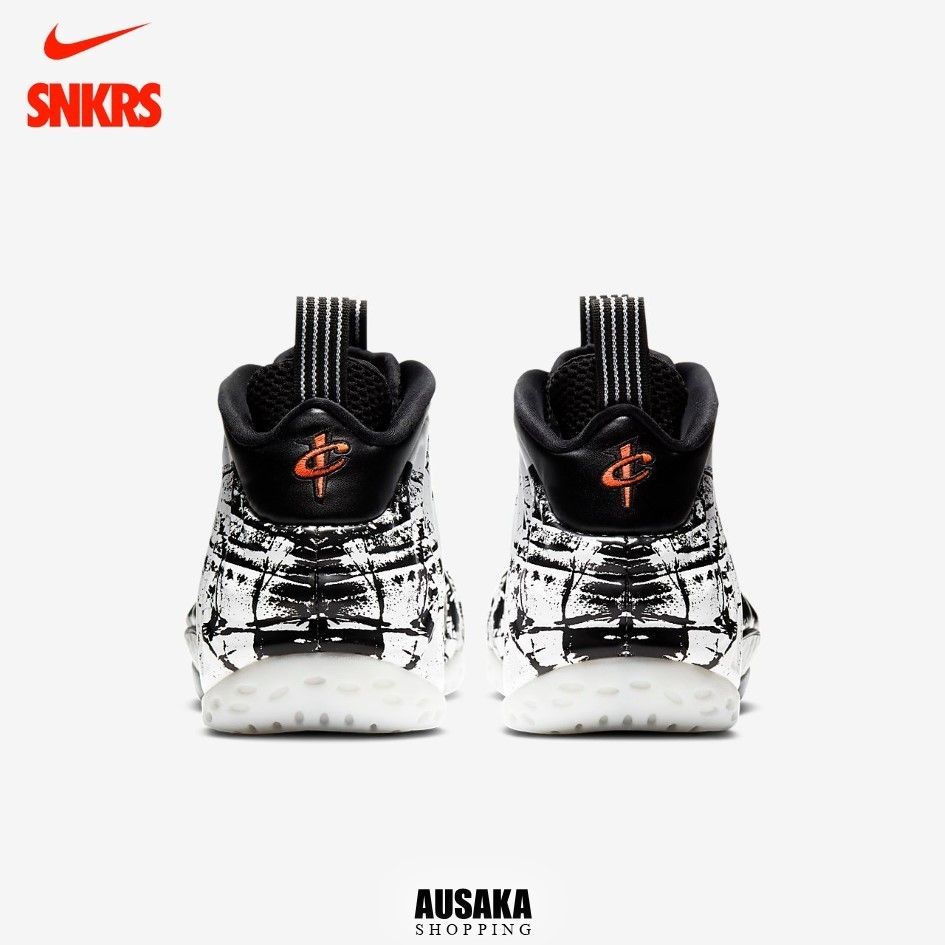 在庫文の必須!★AIR FOAMPOSITE ONE BLACK WHITE ORANGE 在庫文の必須!☆AIR FOAMPOSITE ONE BLACK WHITE ORANGE (Nike