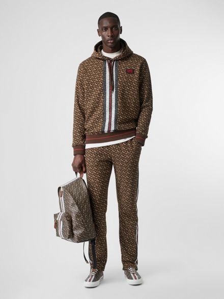 BURBERRY】人気*セットアップ*モノグラムフーディ&パンツ (Burberry BURBERRY】人気*セットアップ*モノグラムフーディ&パンツ (Burberry