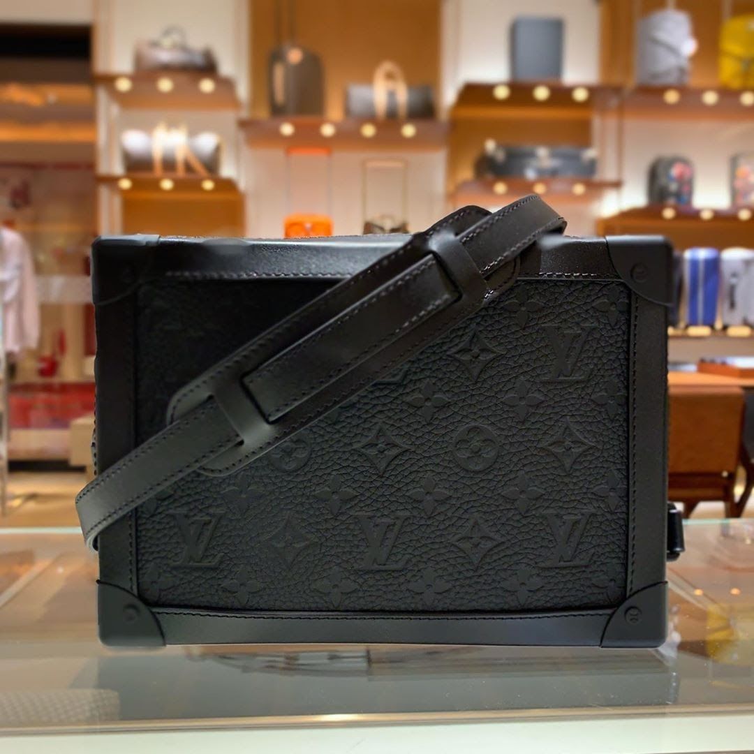 新作を先取り☆ルイヴィトン☆ソフトトランク (Louis Vuitton