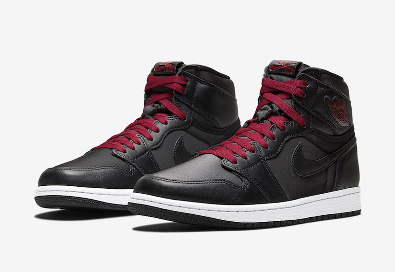 エアジョーダン1 レトロ ハイ OG ブラックサテン AIR JORDAN1 ナイキ エアジョーダン1 レトロ ハイ OG 