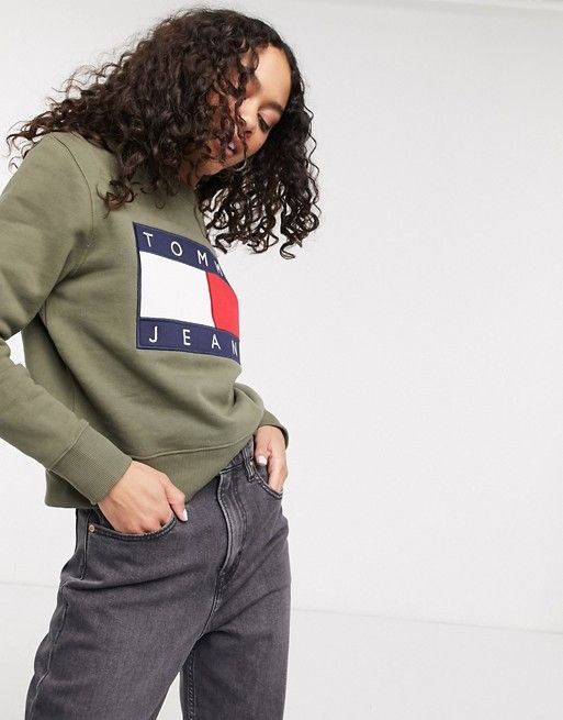 Tommy Jeans(トミージーンズ) ロゴ入り トレーナー 送料込み Tommy Jeans(トミージーンズ) ロゴ入り トレーナー 送料込み