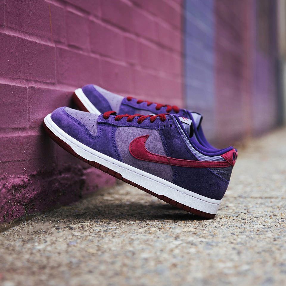 NIKE dunk low plum