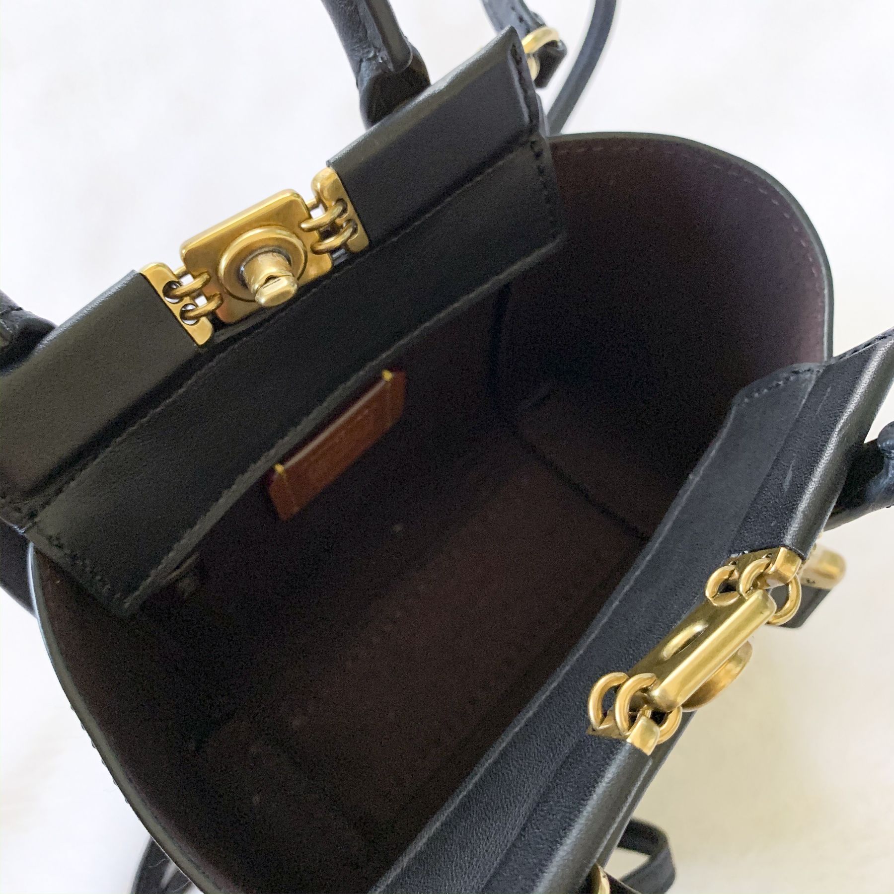 【COACHブティック】●一品限定SALE●トループ 16 スネーク79295 COACHブティック】○一品限定SALE○トループ 16 スネーク79295