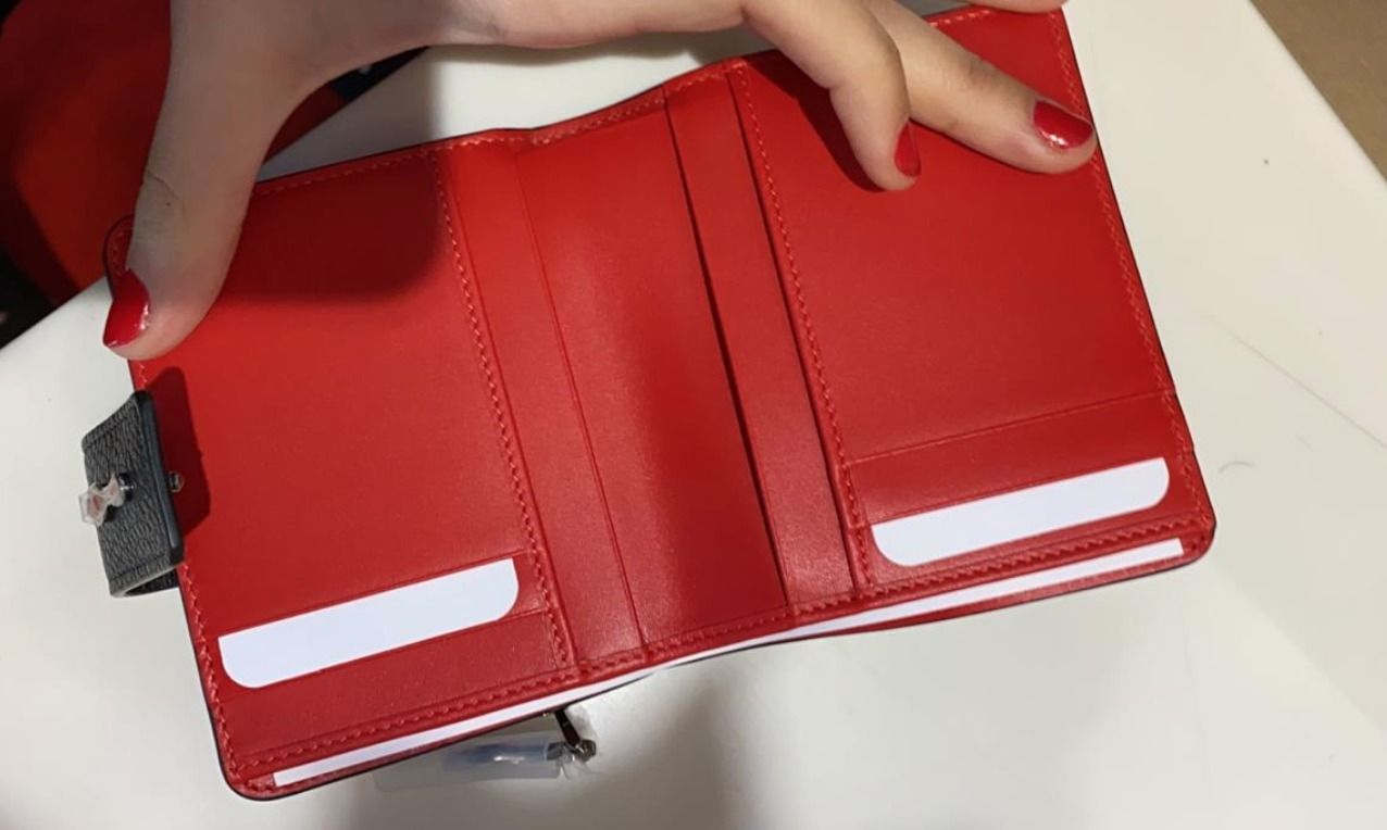 20SS【ルブタン】Paloma Mini Wallet レディース 財布 ブラック ...