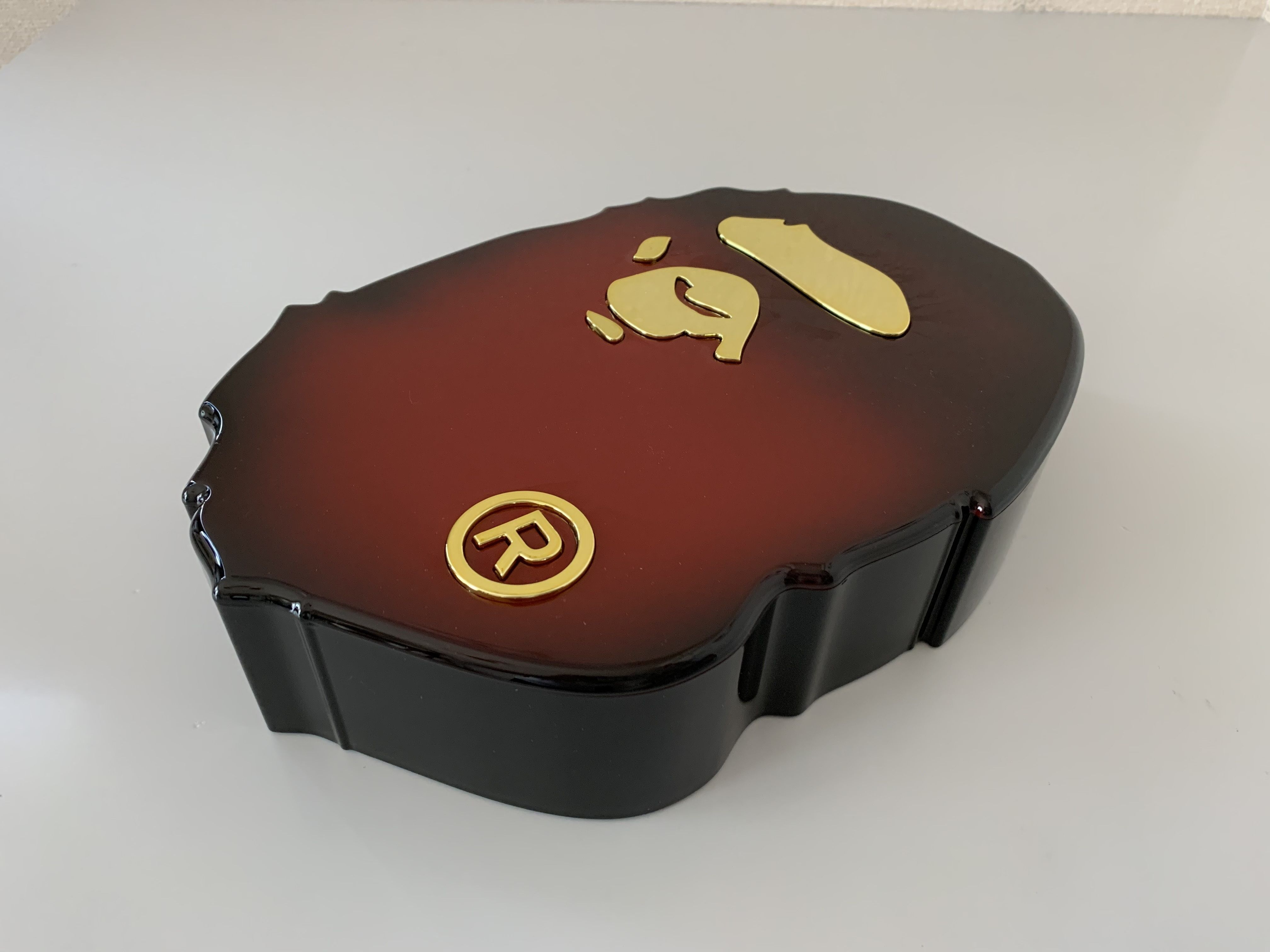 送料無料!A BATHING APE / APE HEAD MULTI BOX 送料無料!A BATHING APE / APE HEAD MULTI BOX (A BATHING APE