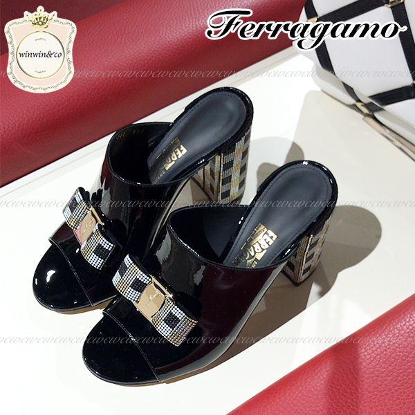 SALE【国内発送】Ferragamo フェラガモ サンダル (Salvatore Ferragamo 直売値下 【フェラガモ】サンダル サンダル