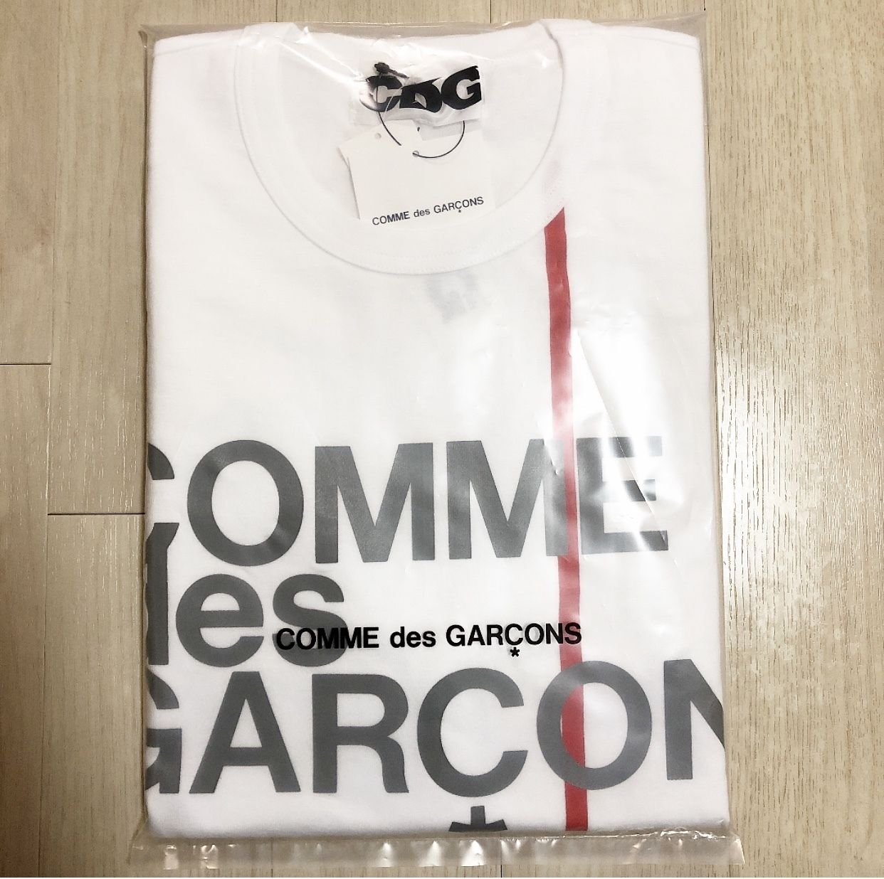 限定 送料込 コムデギャルソン CDG レッドライン Tシャツ ロゴ (COMME 限定 送料込 コムデギャルソン CDG レッドライン Tシャツ ロゴ (COMME