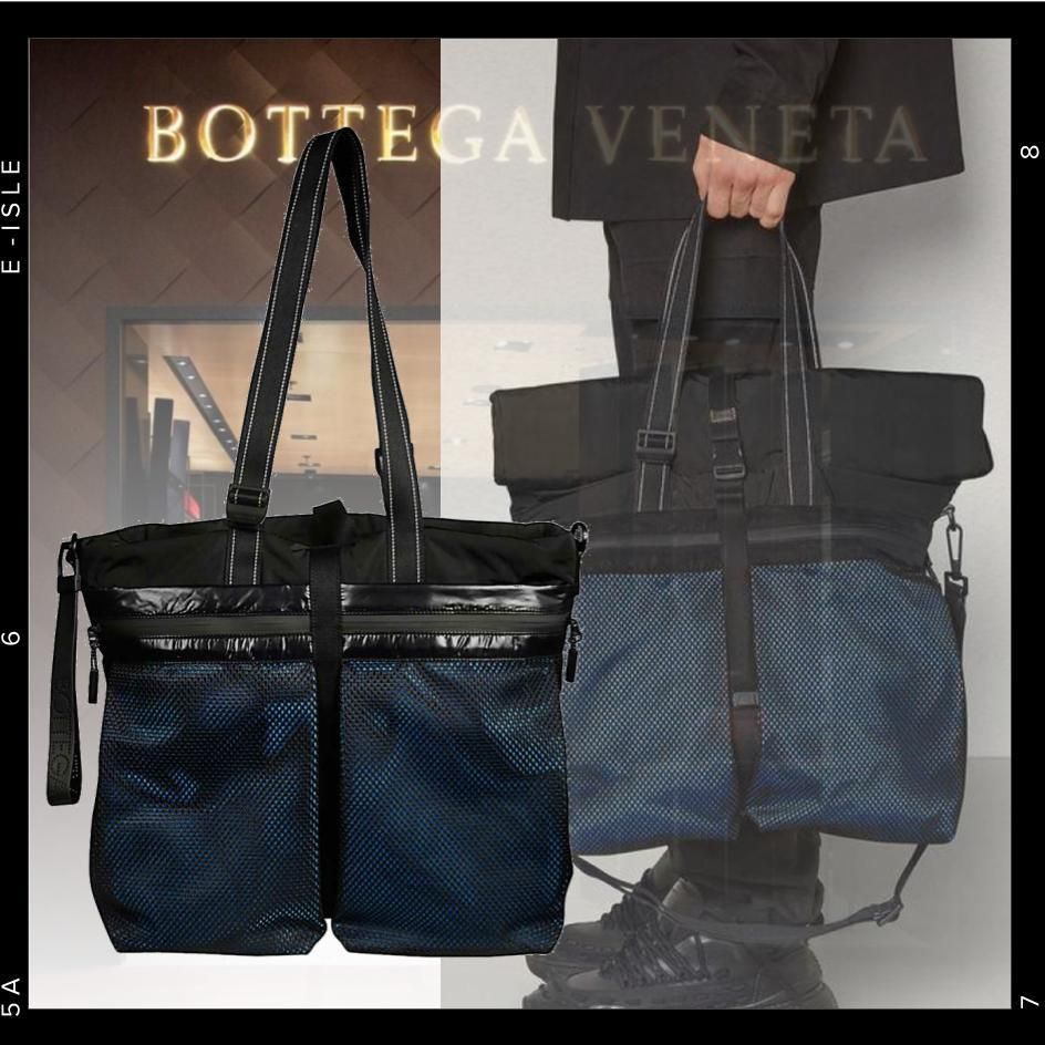 Bottega Veneta】マットナイロンフォールドトップトートバッグ
