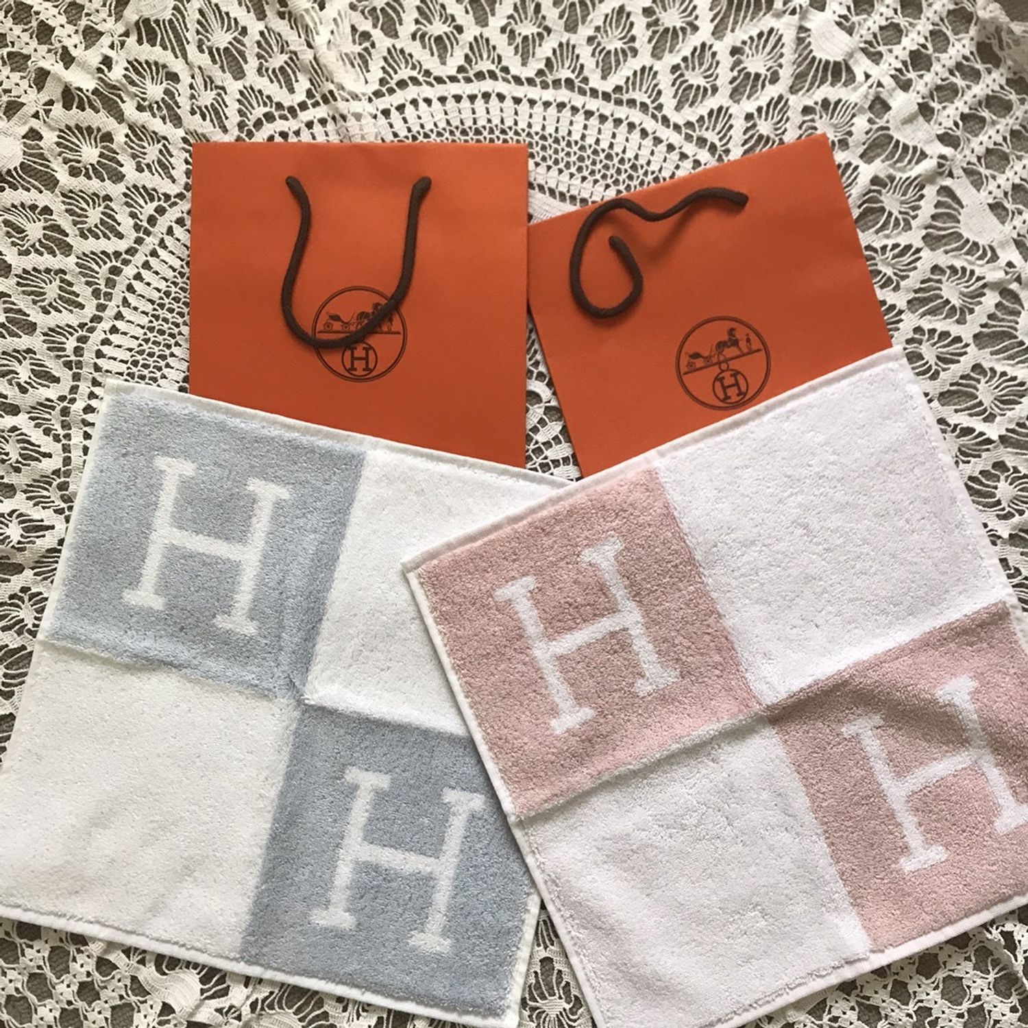 直営店仕入】エルメス カレタオル ハンドタオル (HERMES/ハンカチ 