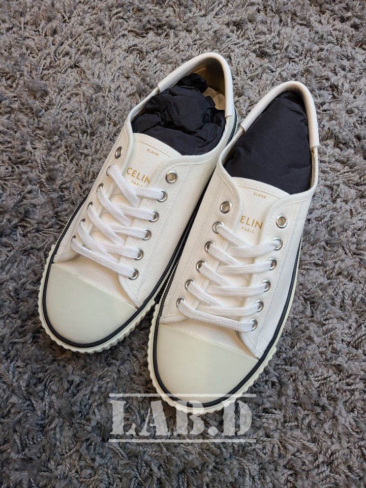 CELINE _ BLANK LOW LACE UP SNEAKERS キャンバス&革 スニーカー CELINE _ BLANK LOW LACE UP SNEAKERS キャンバス&革 スニーカー
