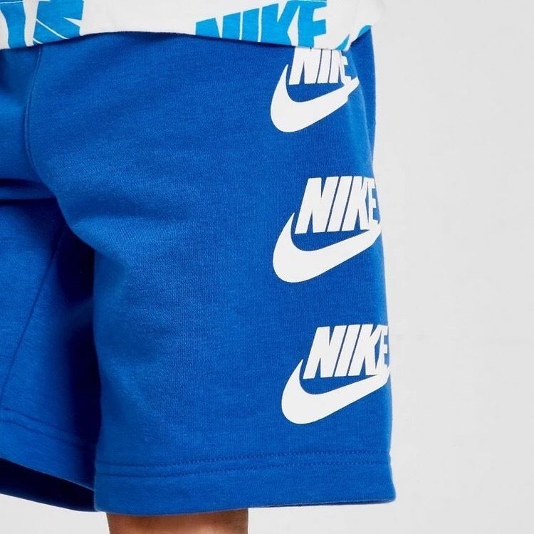 海外限定】ナイキ/NIKE ロゴTシャツ&ショートパンツ上下セット (Nike 海外限定】ナイキ/NIKE ロゴTシャツ&ショートパンツ上下セット (Nike