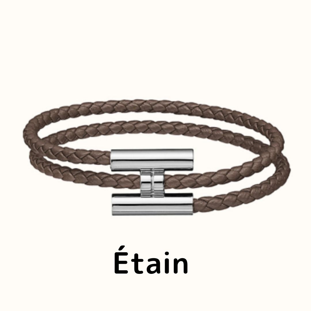 国内即発送】 エルメス レザーブレスレット 《トゥルニ》 トレッセ 国内正規取扱い店 エルメストゥルニトレッセ。直営店購入美品です。 ブレスレット