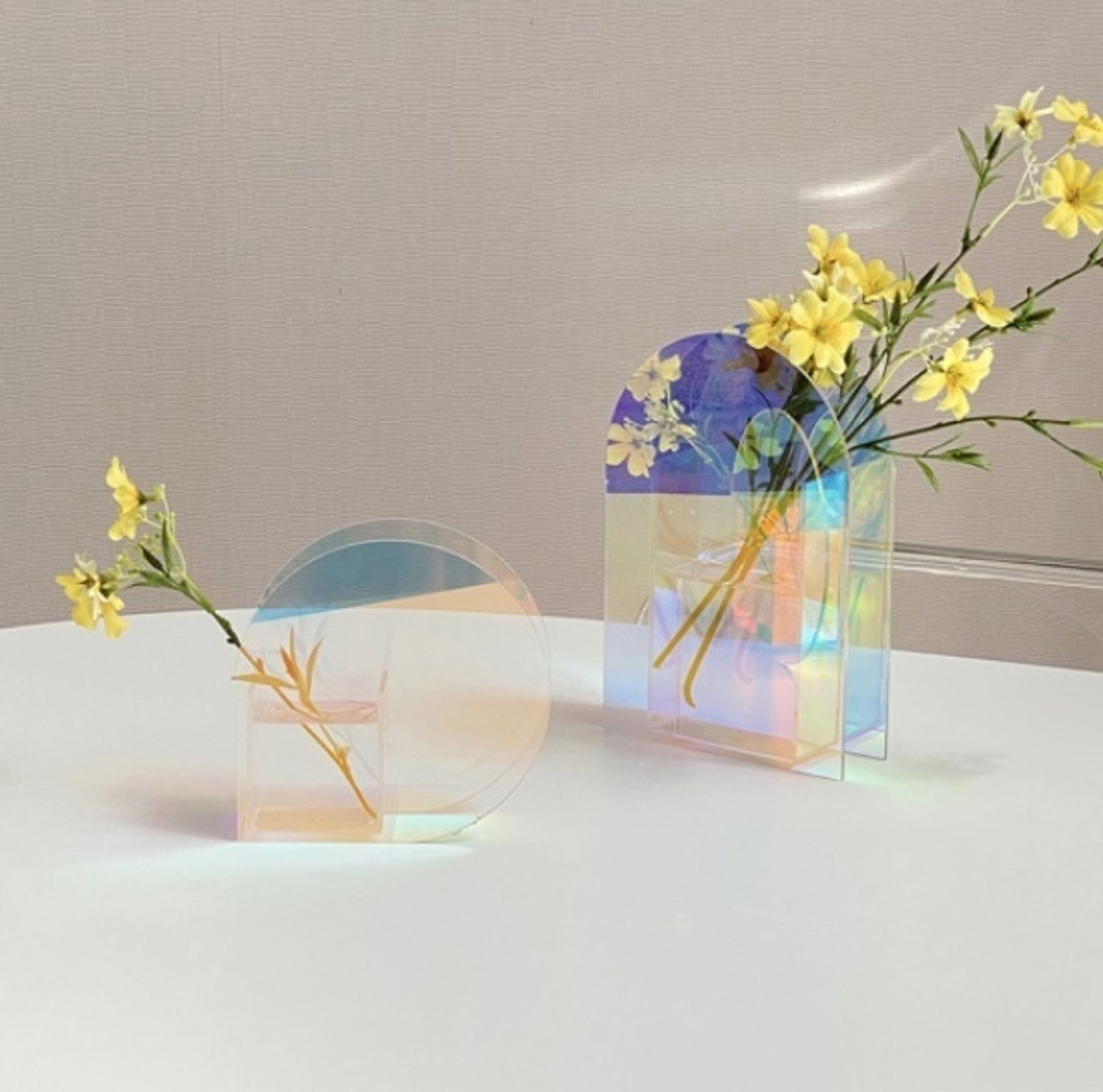 ○韓国雑貨○ 韓国 アクリル オーロラ 花瓶 (花瓶・植木鉢) 55056954 