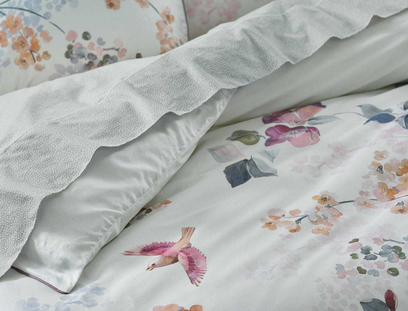 Bed Bath N' Table□カメリア布団&枕カバーセット (BED BATH N' TABLE ...